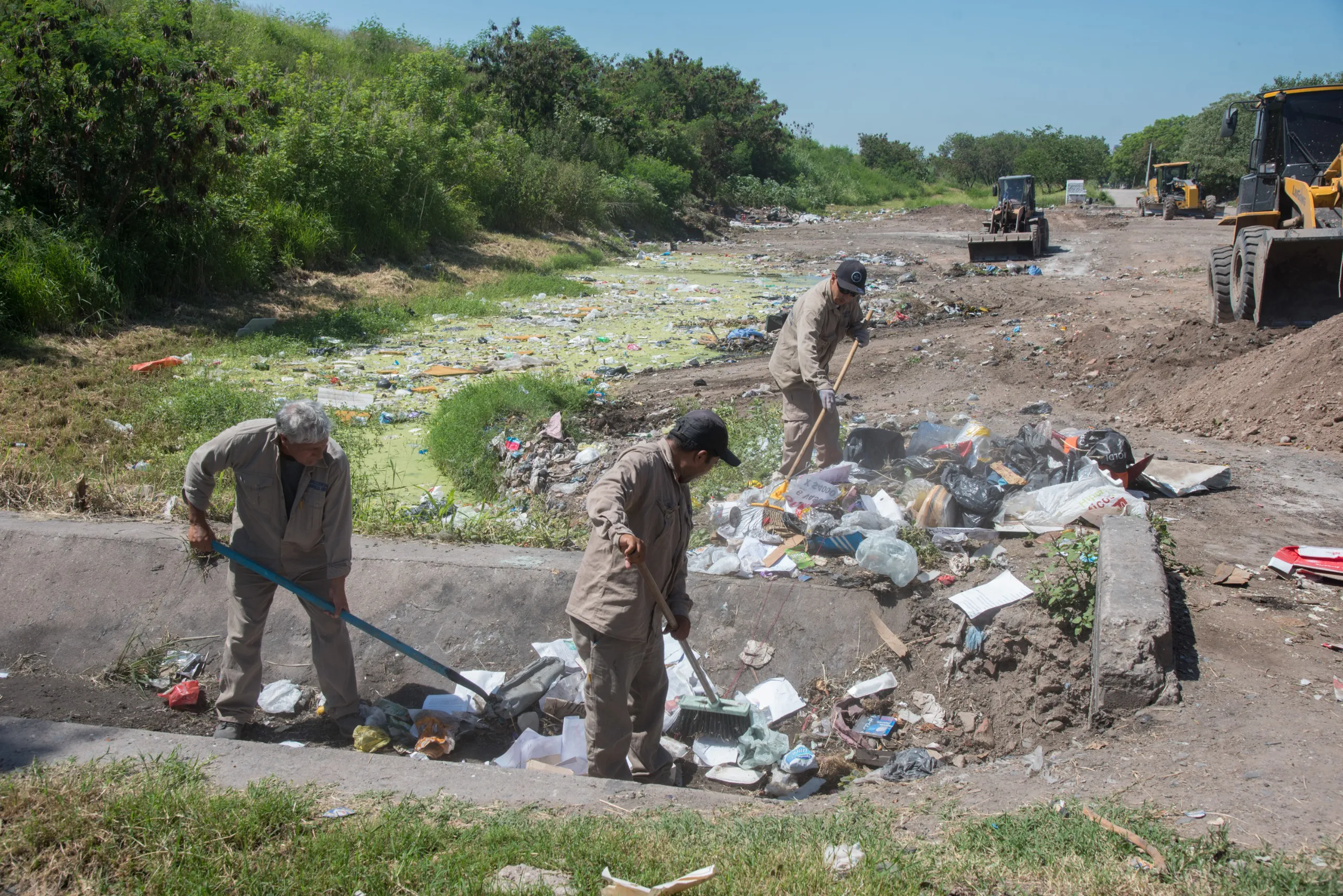 Con un operativo integral de limpieza y mejoras viales, el Municipio ...