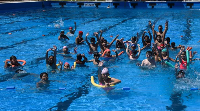 Pileta Complejo Ledesma