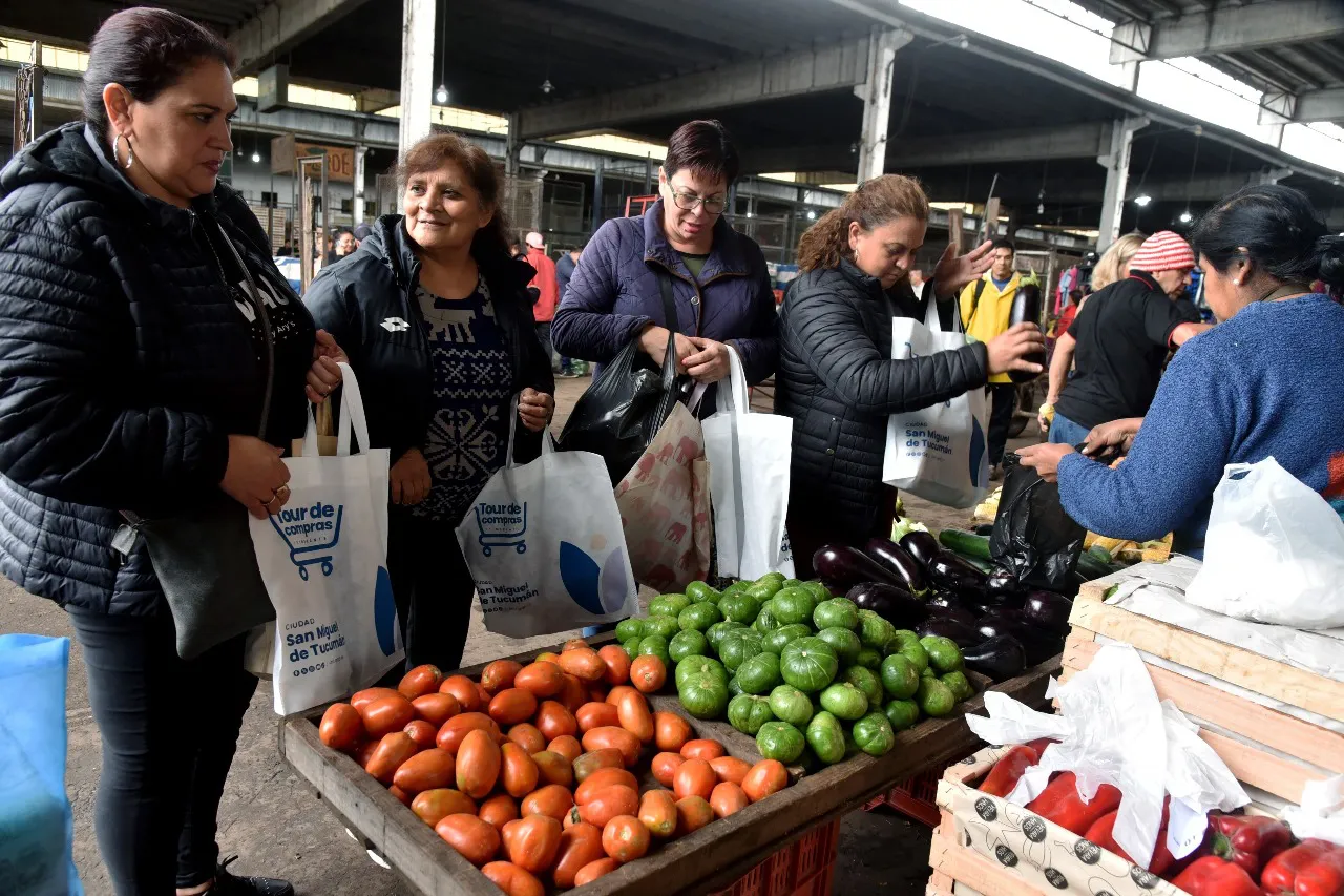 Tour de Compras Caolina OliverWhatsApp Image 2024-04-13 at 15.23.34