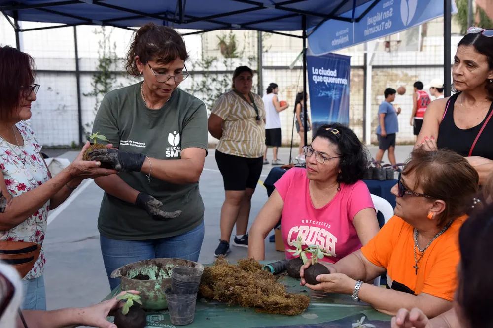 cierre eco talleres eco canje Plaza Libertad 2