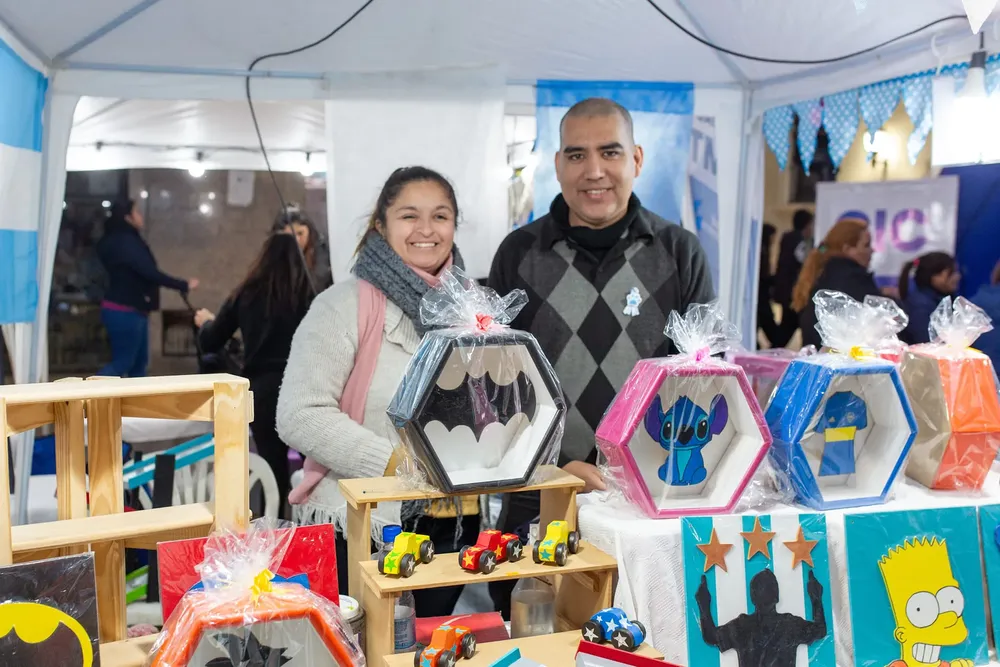 feria de artesanos 2024 juguetes