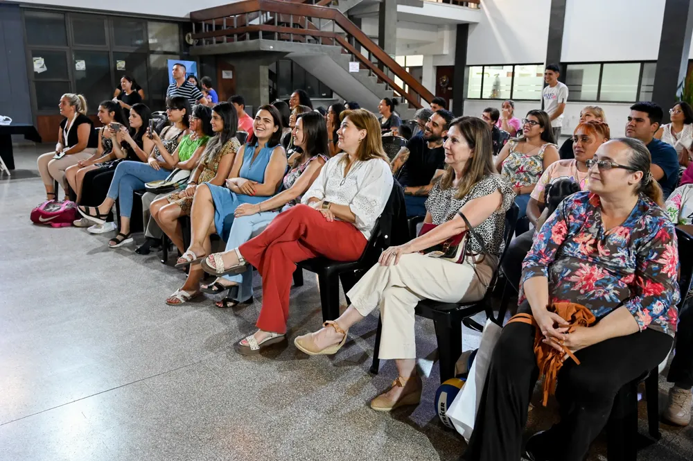 certificados niñez y juventud peluquería y teatro 5