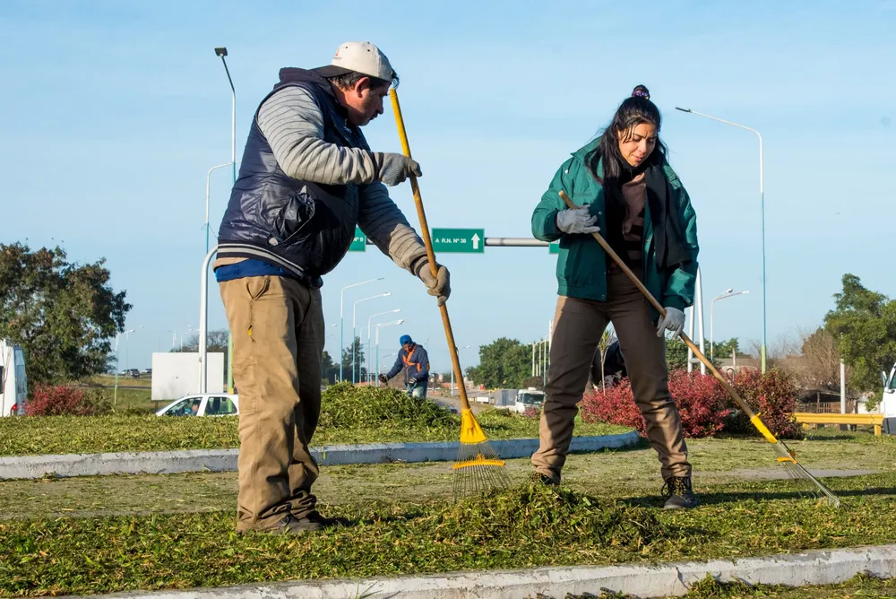 revalorización rotonda san cayetano espacios verdes 3