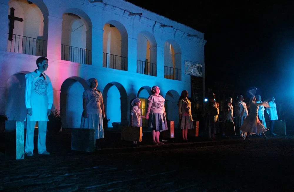 teatro la mujer del carburo MIA 4