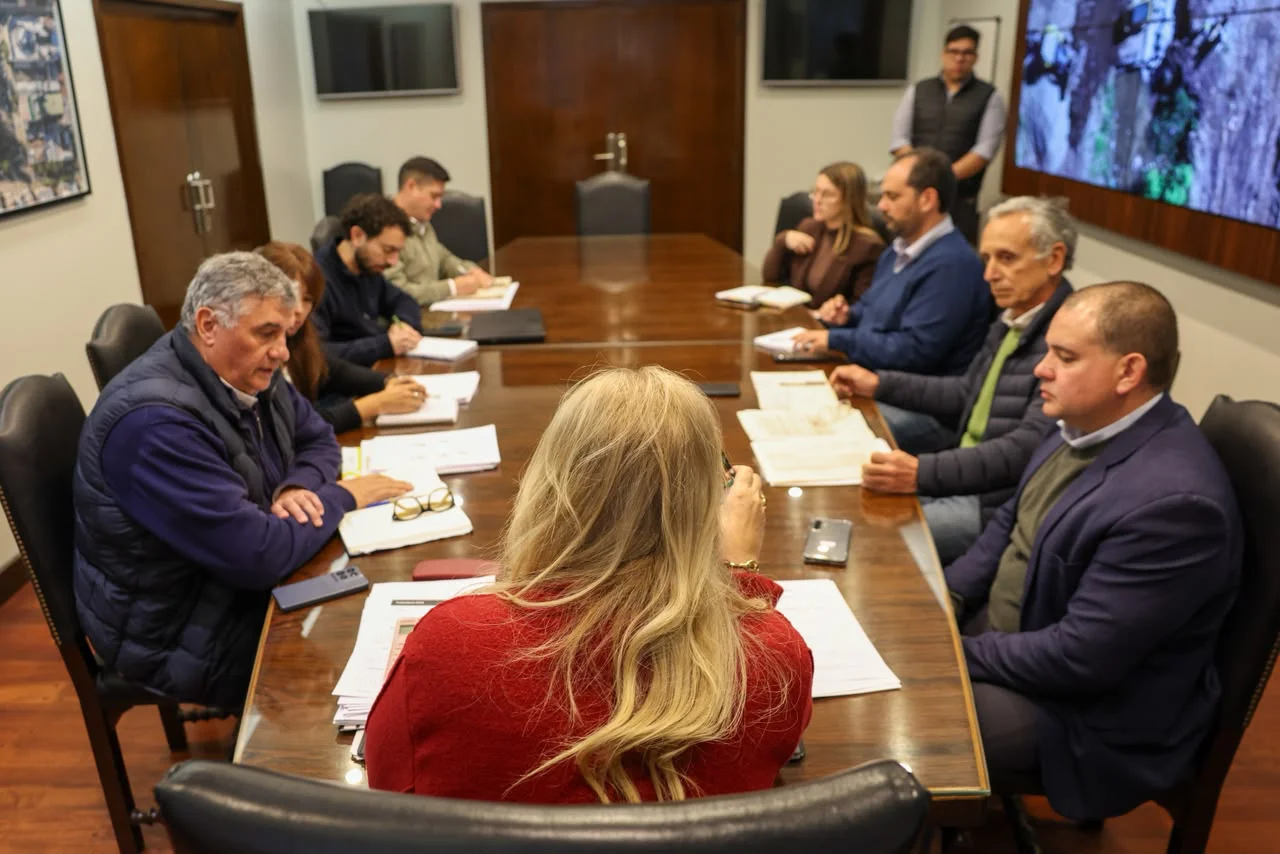 Reunión de Chahla con Obras Públicas-tema prevención de inundaciones (3)