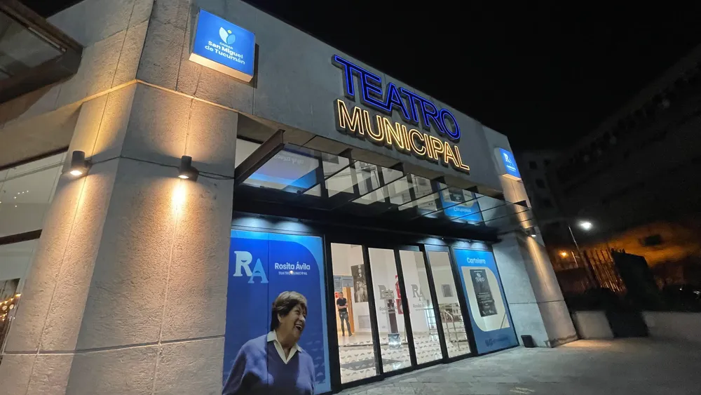 2025 fachada teatro rosita ávila