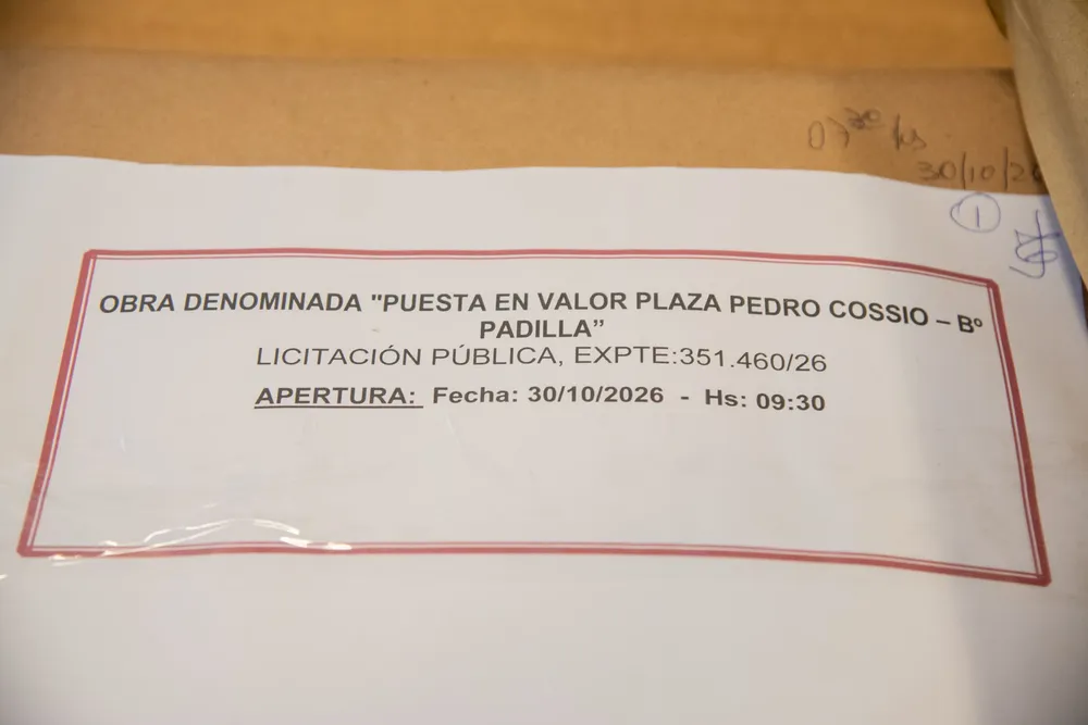 2026 licitación apertura sobres presupuesto participativo plaza cossio barrio padilla (2)