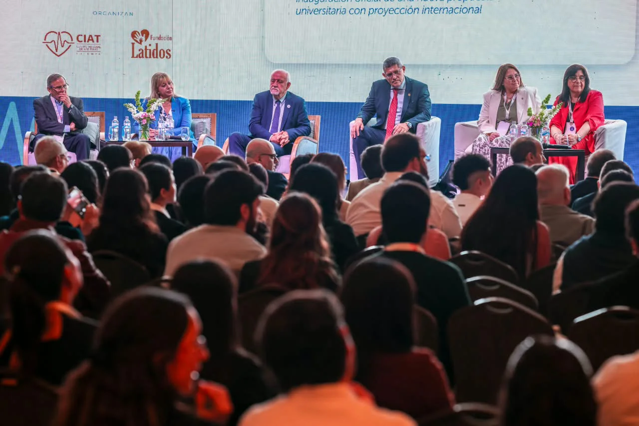 Rossana Chahla en el Summit Internacional de Cardiología Global 2026 (4)