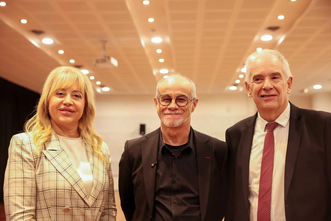 Rossana Chahla en el Congreso Internacional de Ciudades Inteligentes-UBA (5)