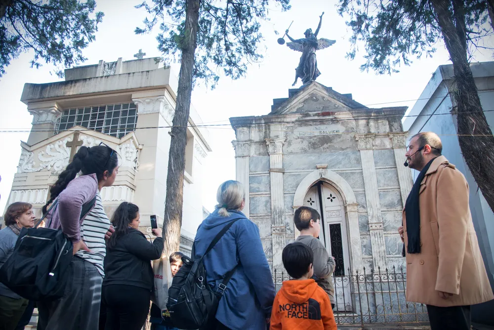 2026 visita guiada Cementerio del Oeste