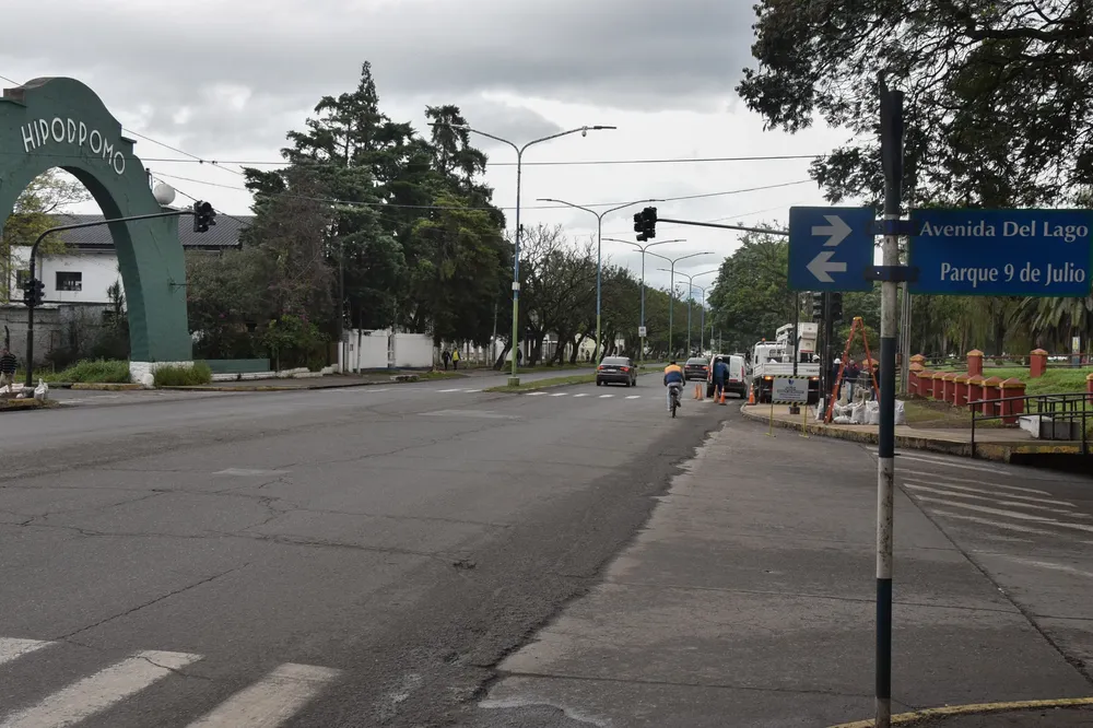 db802705-2da7-4b77-a797-f192dafb56e7