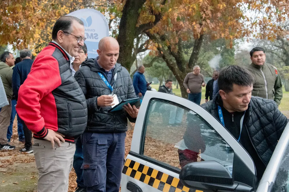 Reempadronamiento y revisión técnica de taxis
