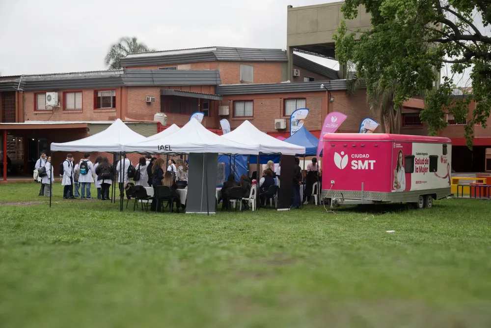 Tráiler integral de salud de la mujer en la UNT (4)