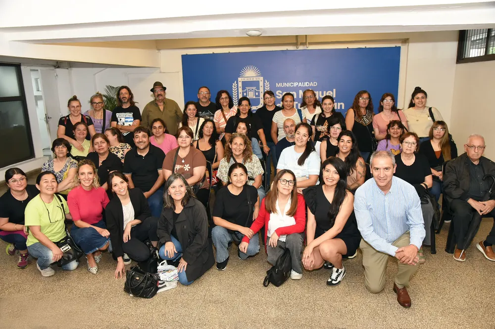 2025 proyecto ecosistema de la moda para artesanos (3)