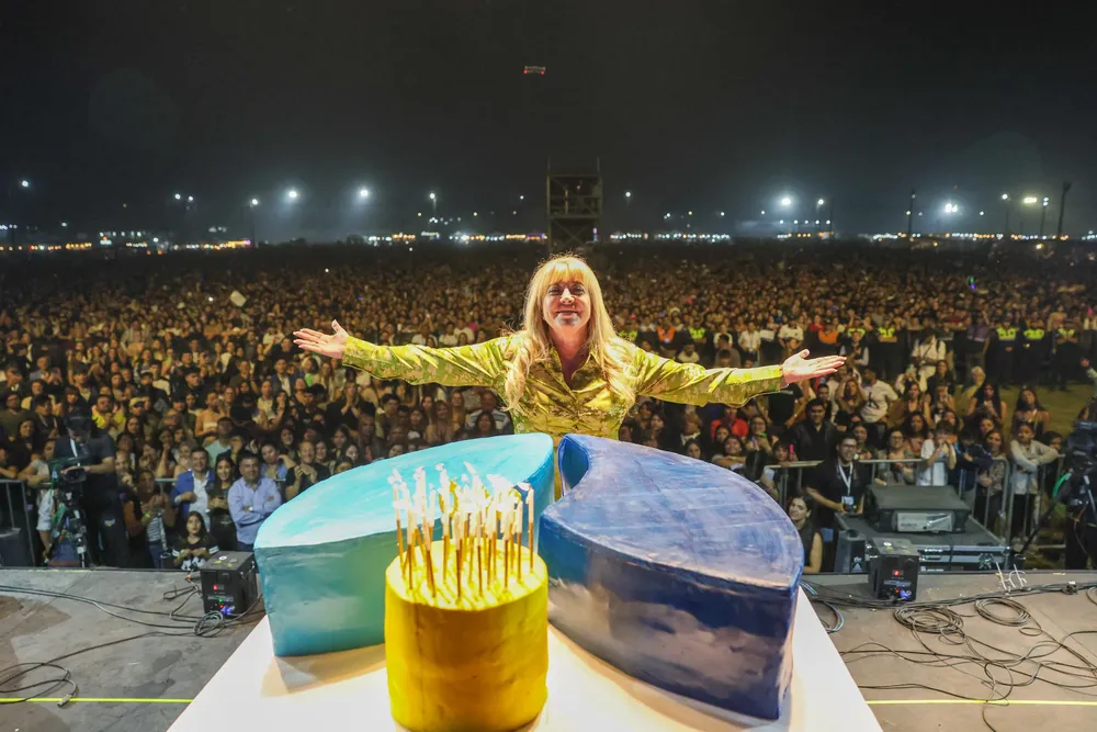 2025 gran fiesta de la ciudad hipódromo con Luck ra y la konga (3)
