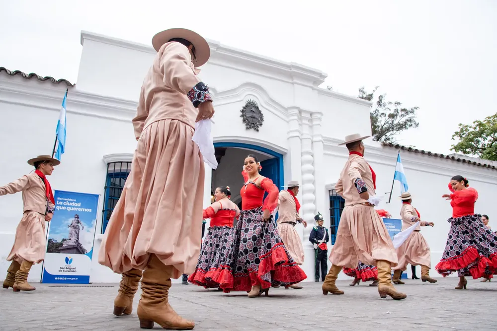 agasajo primer turista temporada invierno 2024 9