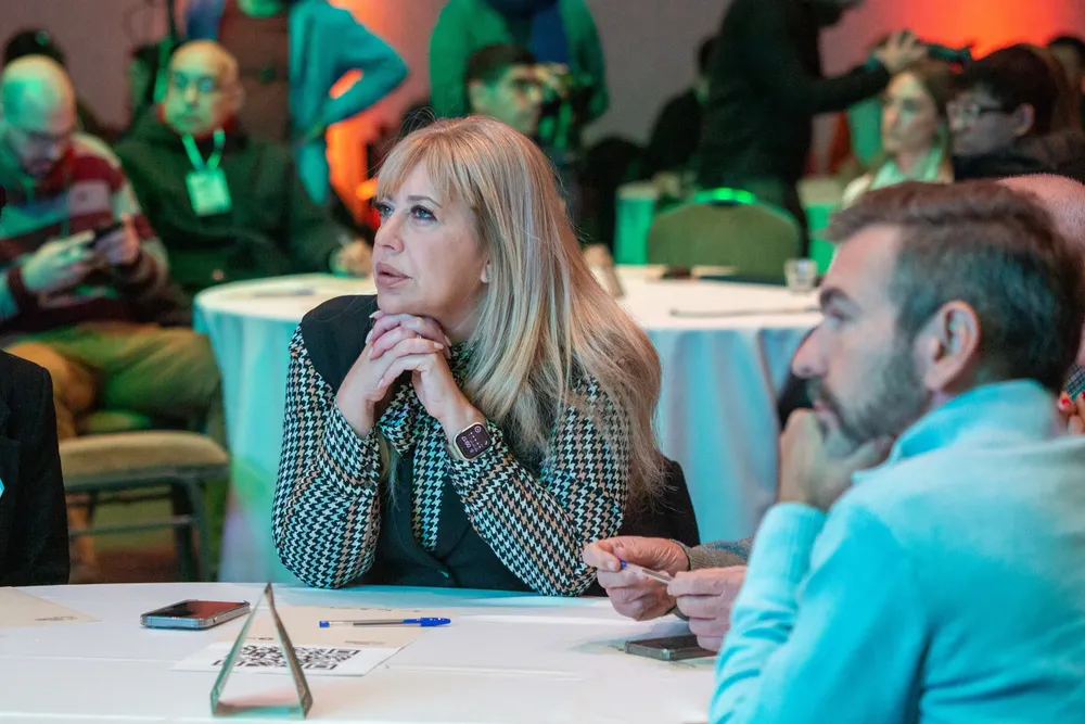 772fa3fc-eccf-422d-ba75-f5a2c72bf9bc