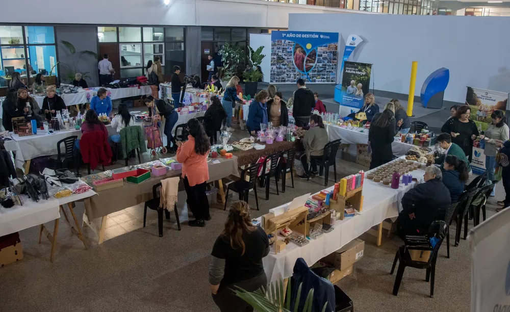 2025 expo emprendedores Municipalidad (2)