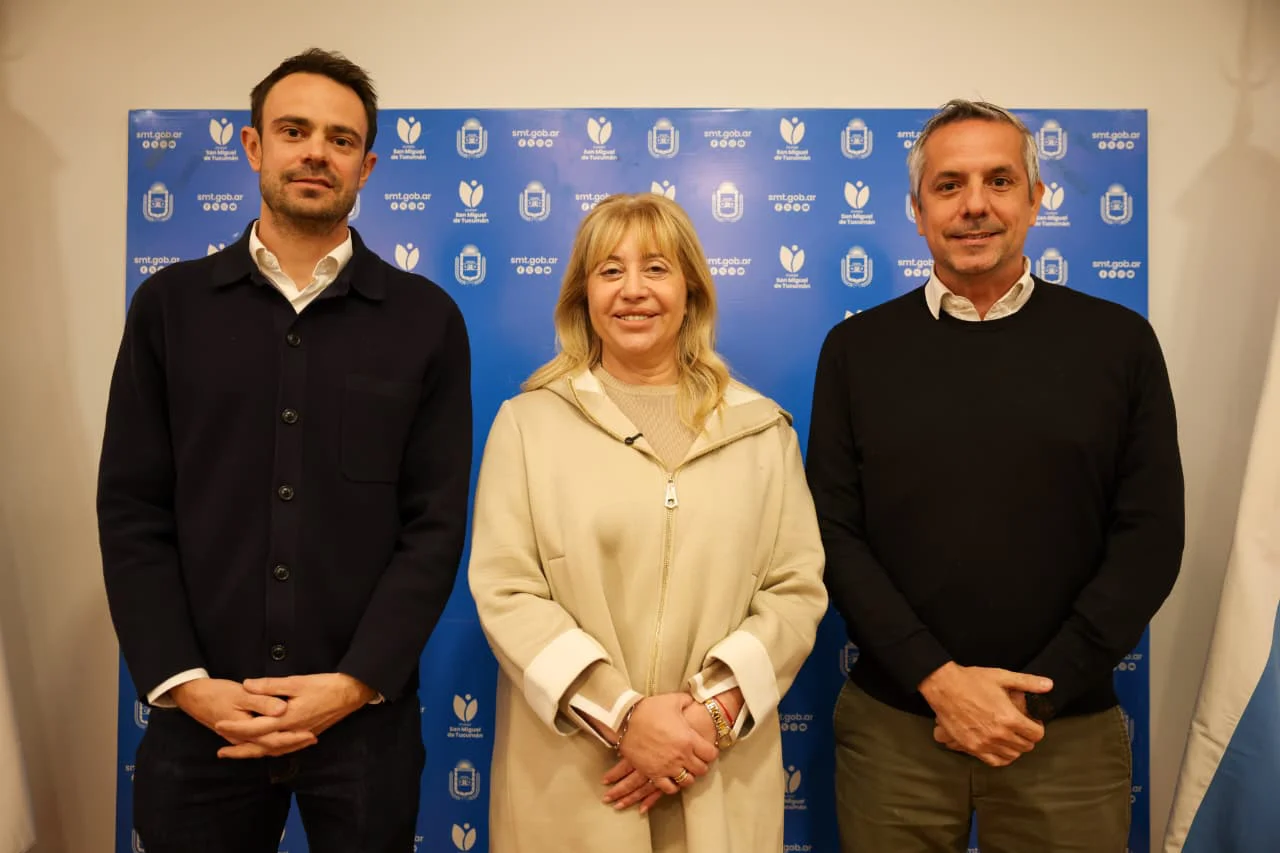 Rossana Chahla recibió a directivos de Carrefour (3)
