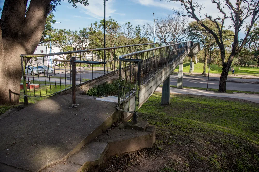 Remoción del puente de avenida Benjamín Aráoz (4)