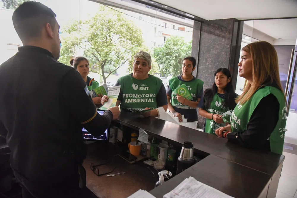 2025 nuevos contenedores concientización ambiente (2)