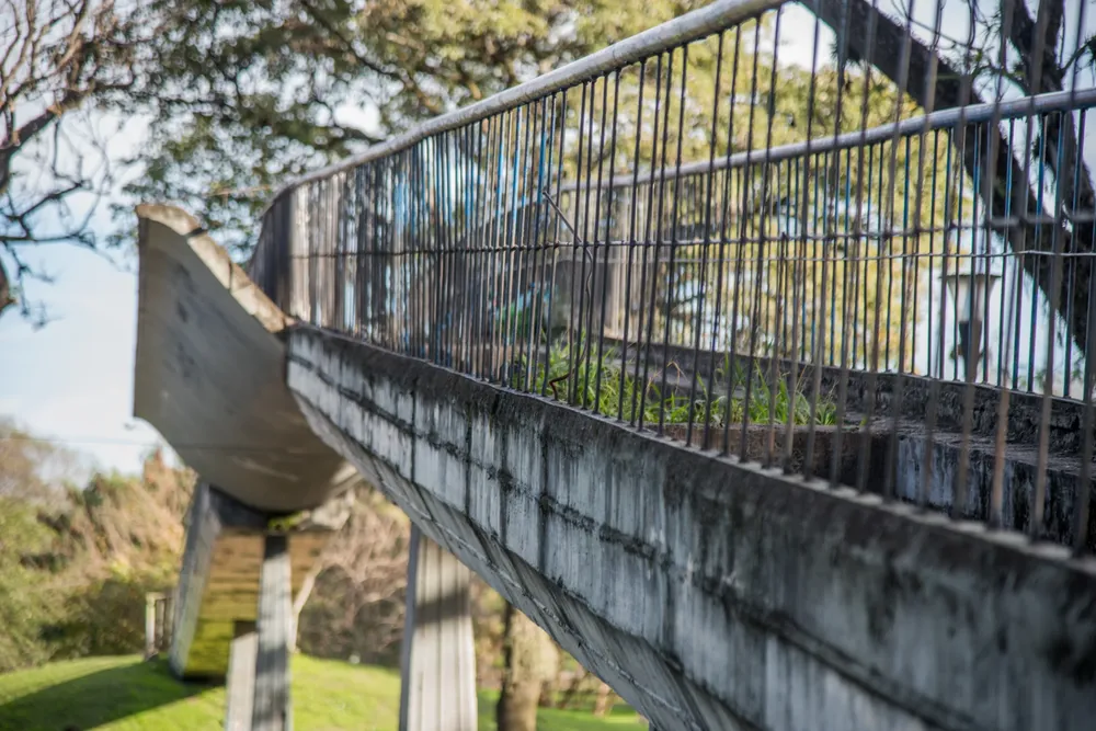 Remoción del puente de avenida Benjamín Aráoz (3)