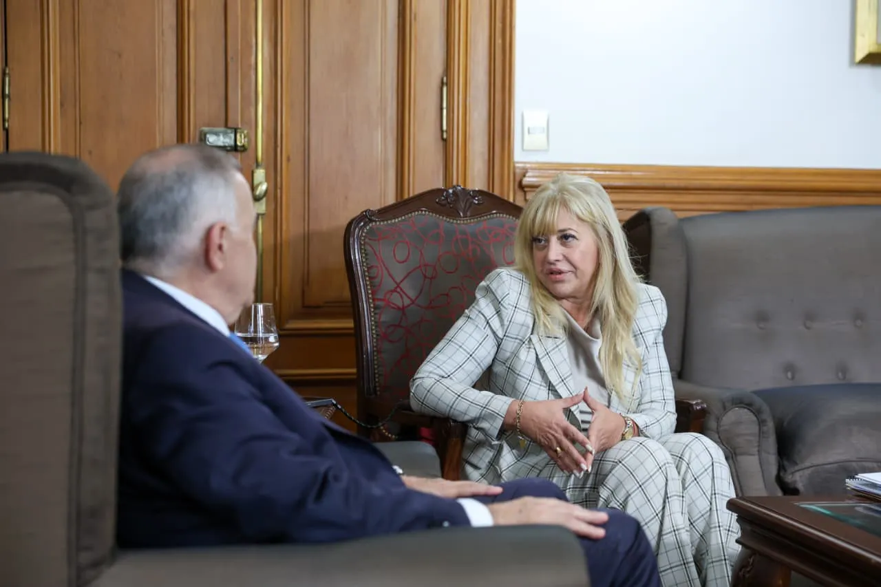 WhatsApp Image 2025-12-19 at 13.43.32 (2)