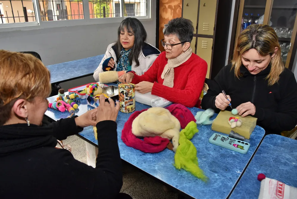 taller de arte textil cic oeste II 2024 (3)