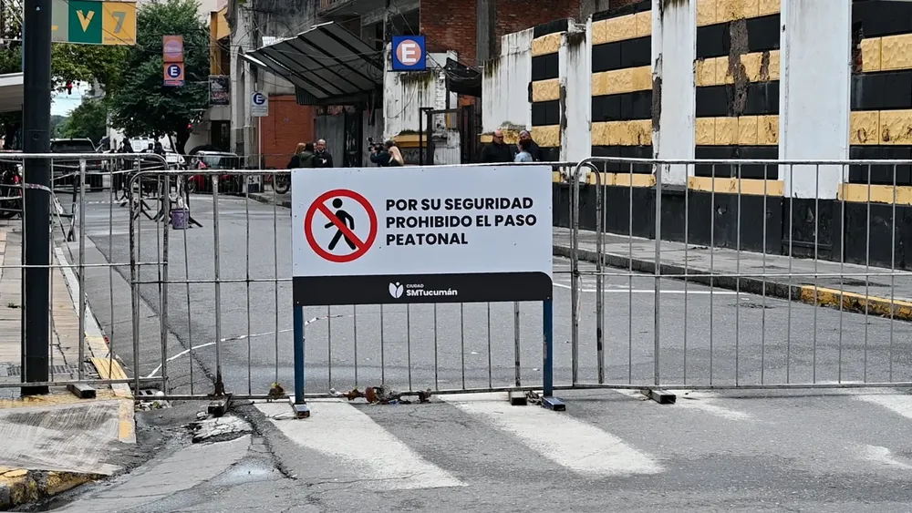 Trabajos preventivos en Mendoza al 200