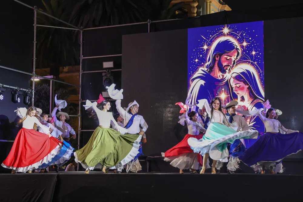 Navidad en la ciudad con intendenta y ballet tucumán 5