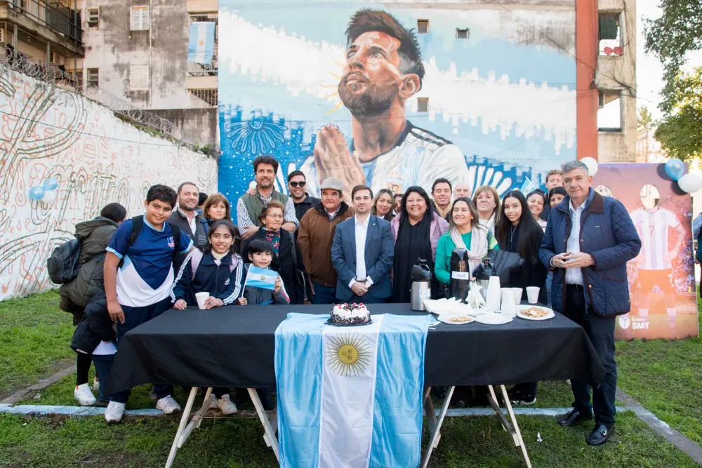 Mural Messi Crisóstomo y Moreno