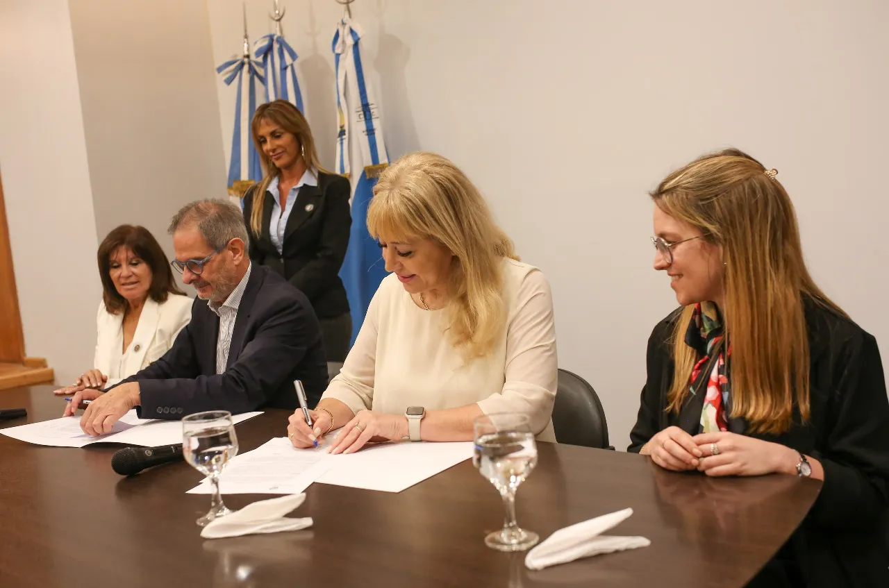 Convenio UNT pasantíasWhatsApp Image 2024-04-17 at 12.54.55