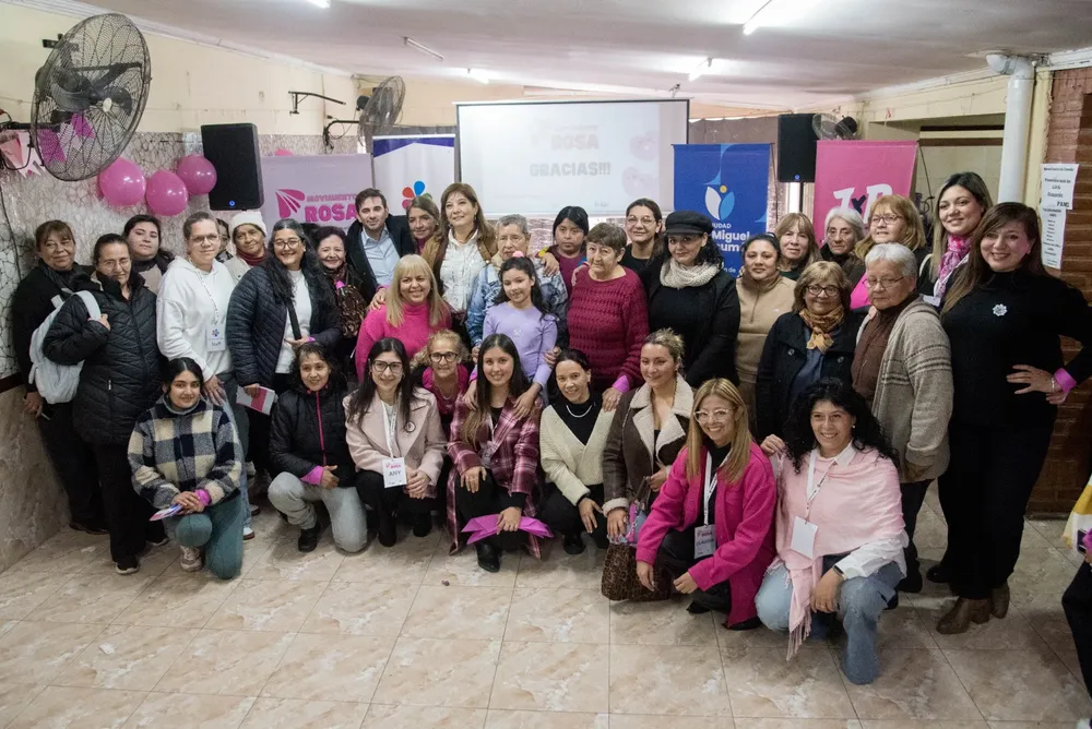 Lanzamiento del Movimiento Rosa (3)