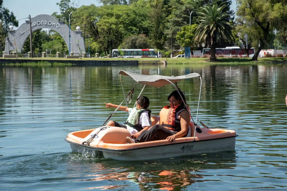 2026 familias CIC Vial III bicicletas acuáticas lago san miguel (2)