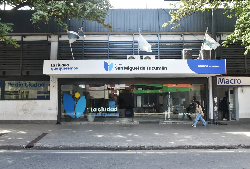 2026 fachada para asueto