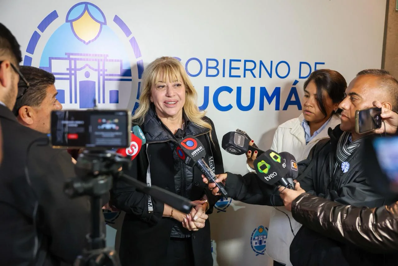 ReunionCasaGobierno002