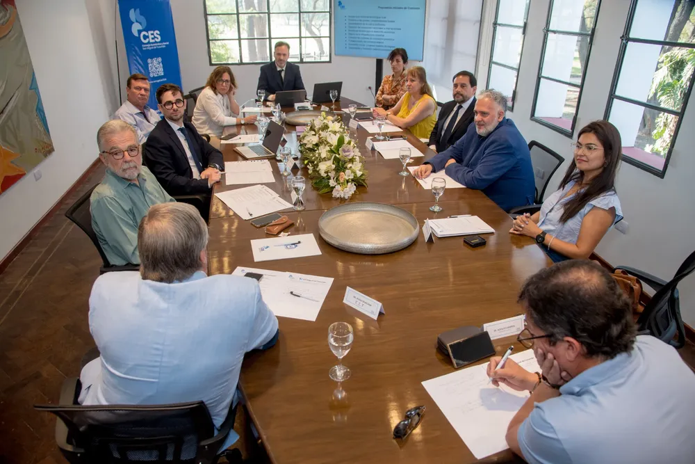 reunion ces desarrollo económico y productivo 2