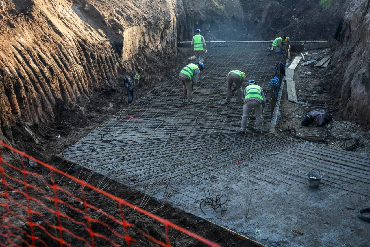 Rossana Chahla supervisó la obra hidráulica del barrio 360 Viviendas (5)