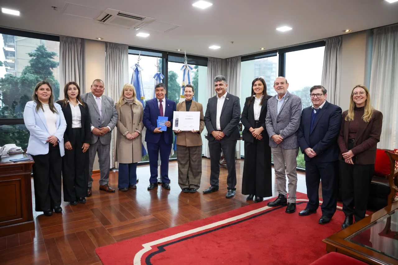 2026 presentacion ciudades azules en Legislatura (2)
