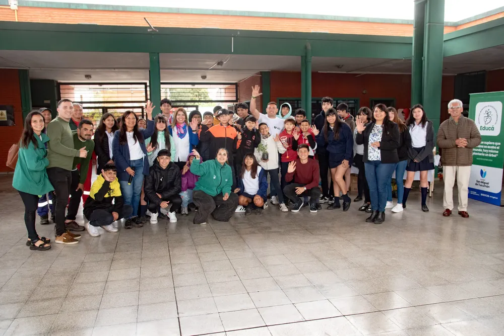 educá escuela Marina Alfaro ambiente 6