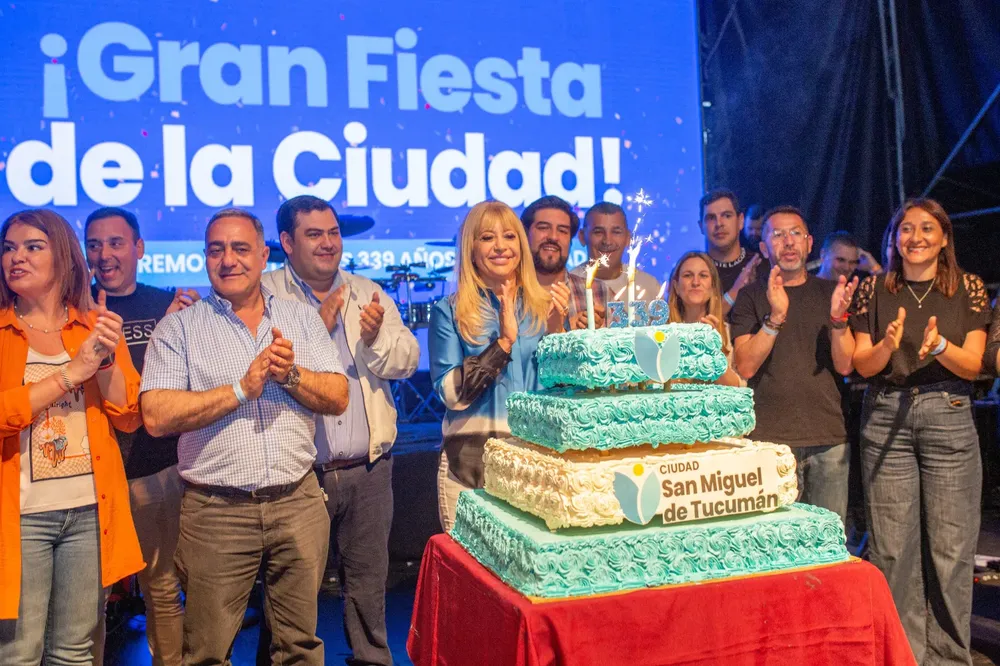 intendenta festejo Día de la Ciudad hipódromo 2024 3
