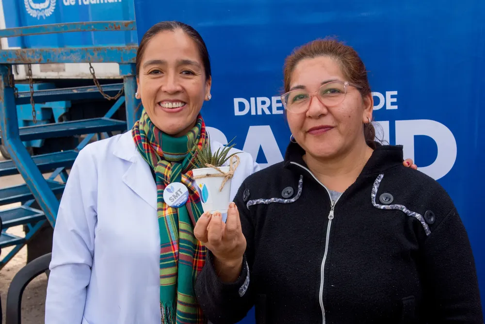 c8582224-2009-4c47-935d-146a4b958771