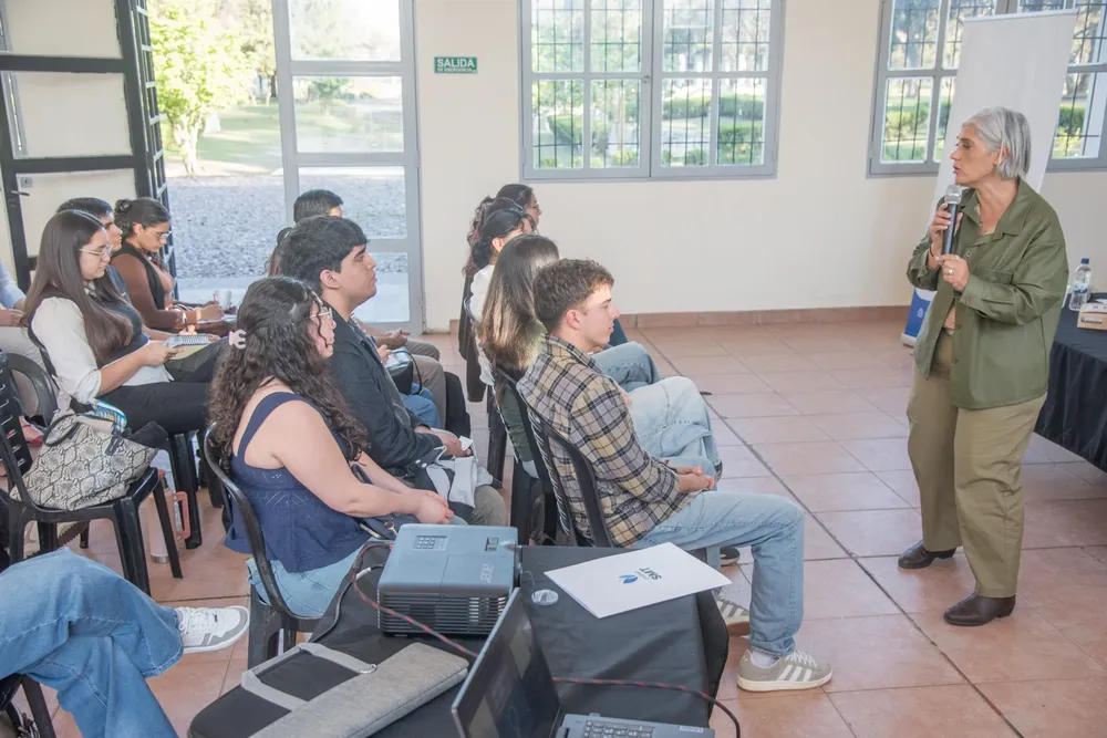 2026 nodo joven comunicar para emprender (2)