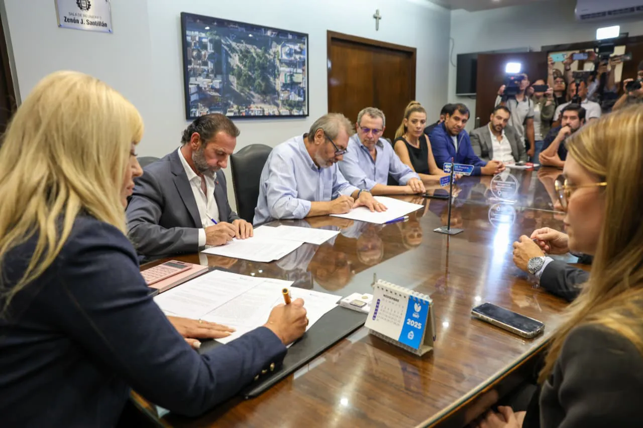 WhatsApp Image 2025-11-07 at 21.13.44