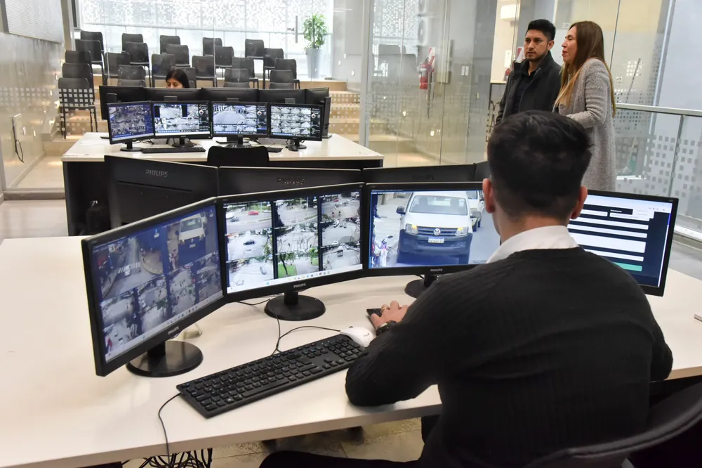 COMM centro de monitoreo infracciones tránsito 1