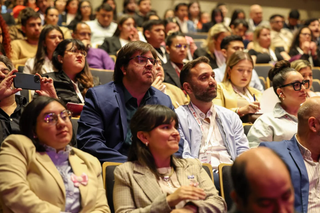 Rossana Chahla expuso en el Congreso de Comunicación Digital (3)