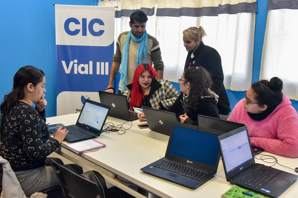 taller computación cic vial III 3