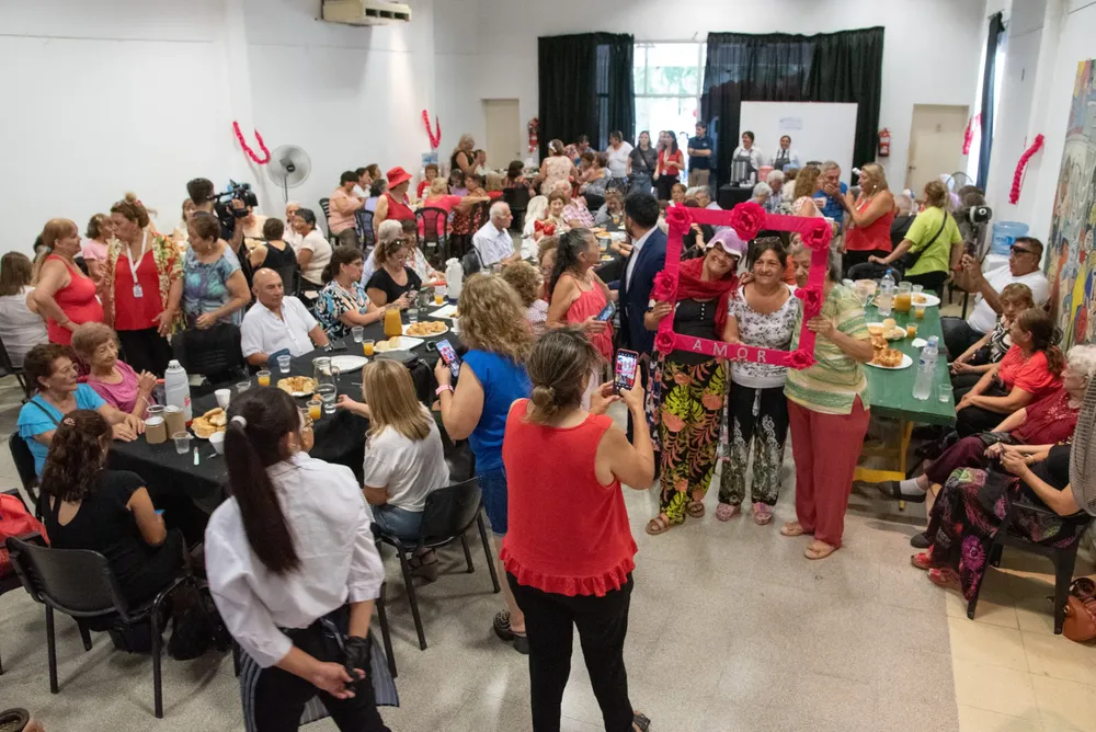 2025 festejo Día de los Enamorados en Casa del Adulto Mayor 1