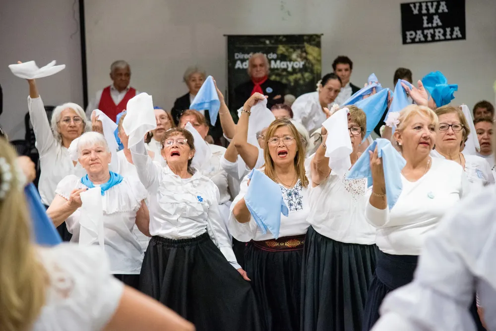 2025 festejo 25 de mayo Adulto Mayor (1)