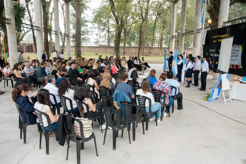 WhatsApp Image 2025-09-17 at 13.00.00